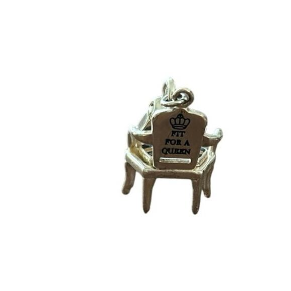 Brighton MFIL “Fit for a Queen” UK Flag Chair Charm - Picture 2 of 2